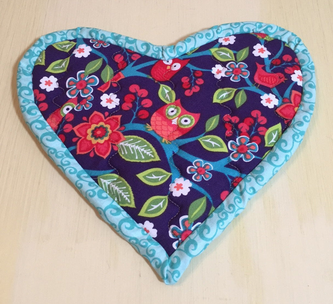 Digital PDF PATTERN for Quilted Heart Oven Mitt / Quilted Heart Hot Pad / Housewarming Gift / Quilted Oven Mitt / Heart Hot Pad