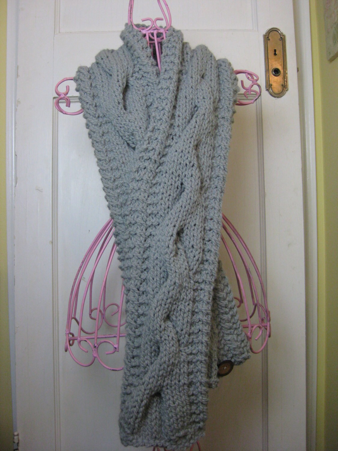 Digital PDF PATTERN Handmade Knit Scarf / Oversized Chunky / Infinity Scarf / Gray Cowl / Cable Design / Wrap / Neckwarmer