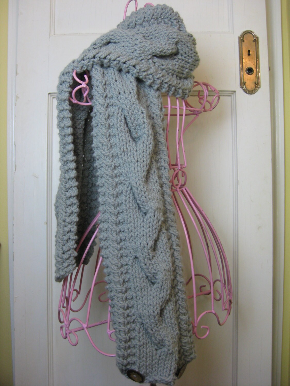 Downloadable Digital PDF PATTERN Handmade Knit Scarf / Oversized Chunky / Infinity Scarf / Gray Cowl / Cable Design / Wrap / Neckwarmer